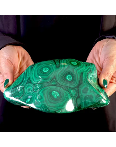 Malachite Lucidata con Striature Concentriche.