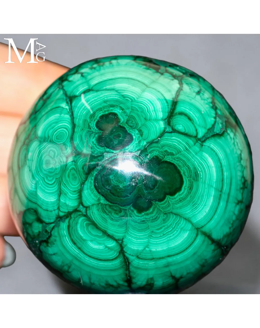 Sfera in Malachite – Accrescimento Stratificato.