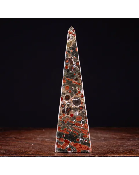 Raro Obelisco in Ossidiana Peanut.