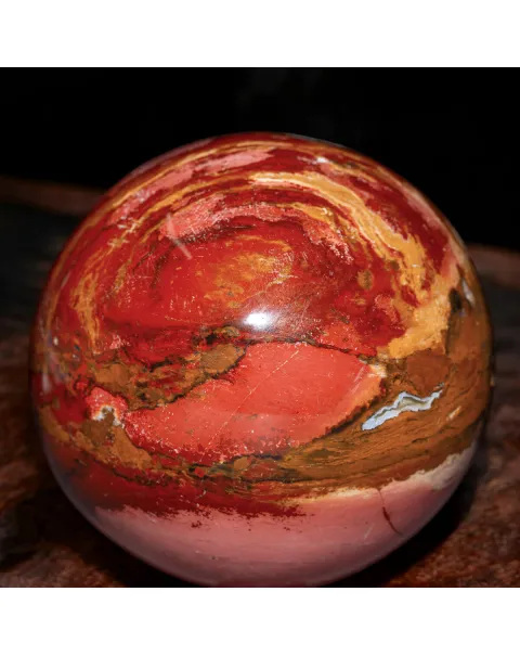 Sfera in Diaspro Rosso Agatizzato – Madagascar