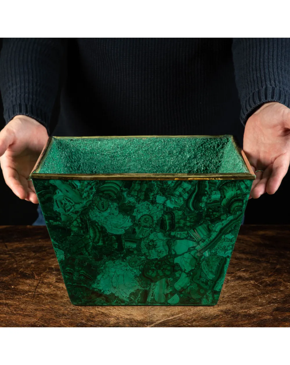 Vaso Intarsiato in Malachite Naturale.
