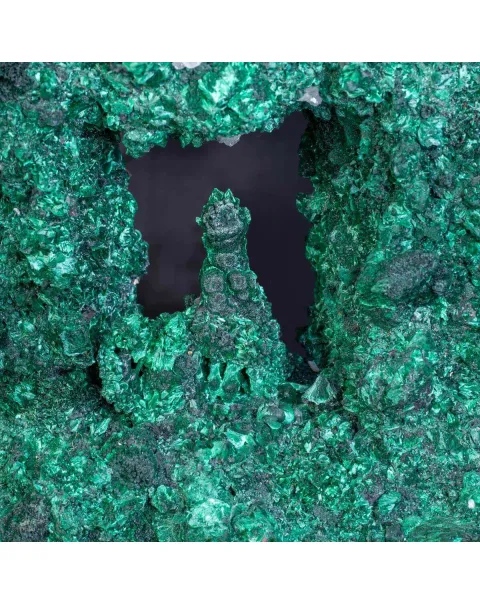 Malachite Fibrosa: Campione Naturale di Incredibile Bellezza e Forma , Straordinariamente Rara.
