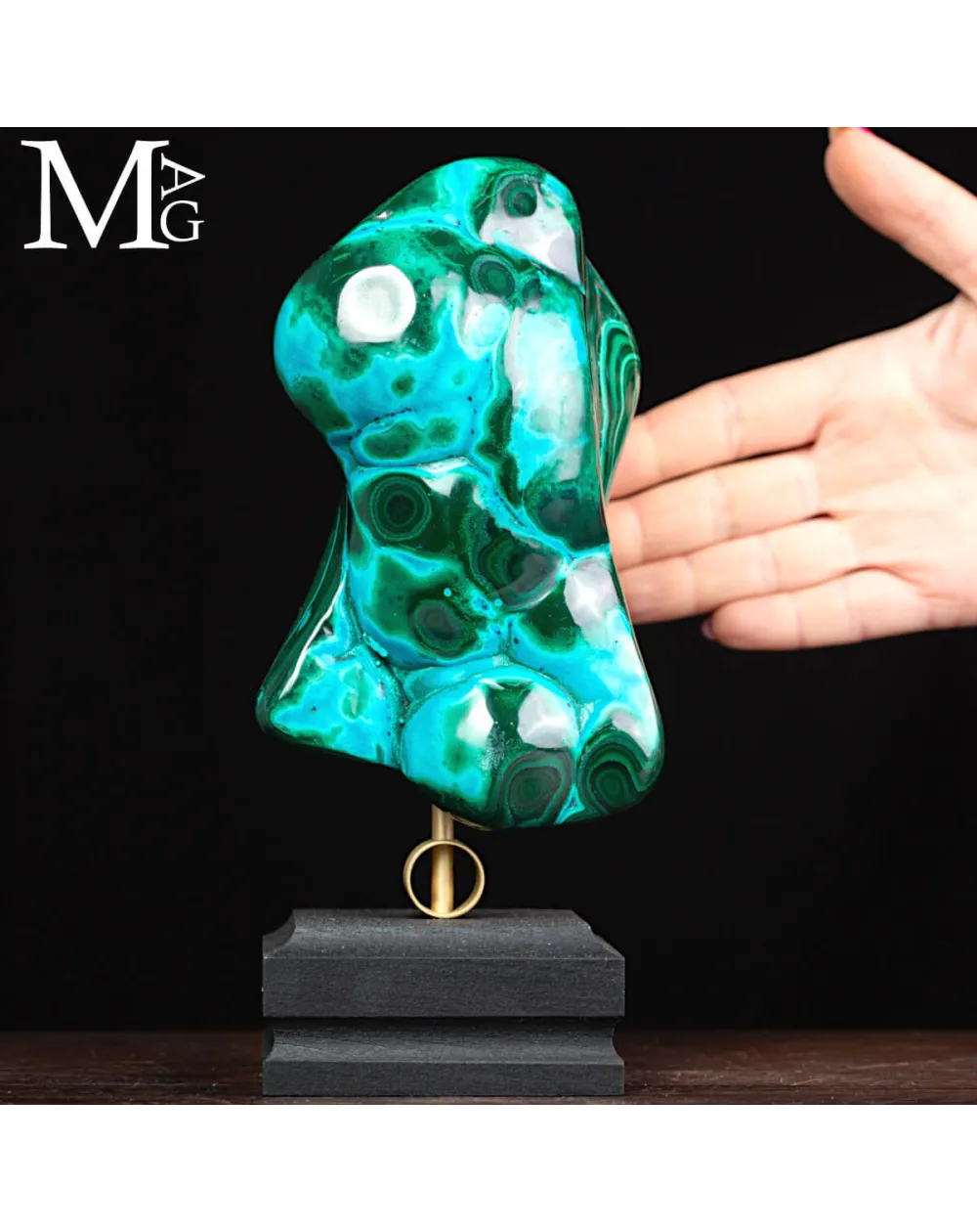 Scultura Malachite con Crisocolla su Base.