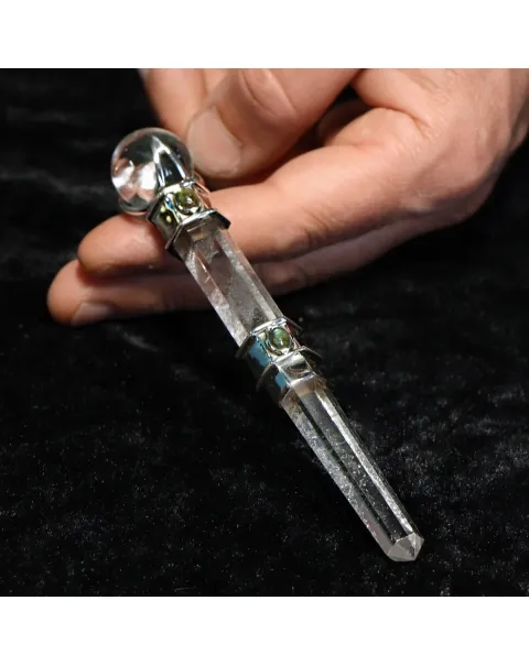 Scettro in Quarzo con Labradorite cabochon