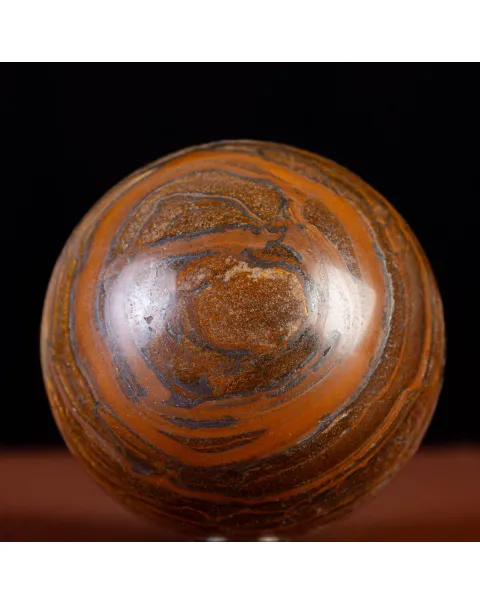 Sfera Naturale in Tiger Iron.