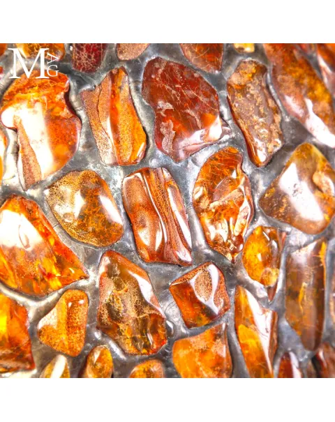 Lampada in ambra fossile – stile Tiffany.