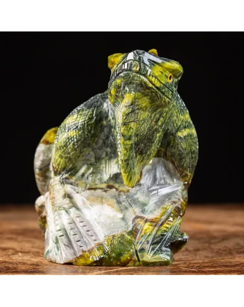 Statua Iguana In Gruppo Serpentino