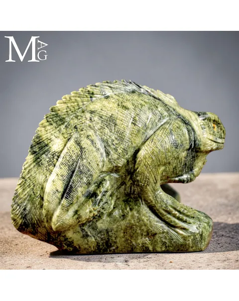 Scultura in Serpentino - Iguana