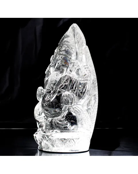 Scultura Lord Ganesh in Quarzo Himalayano.