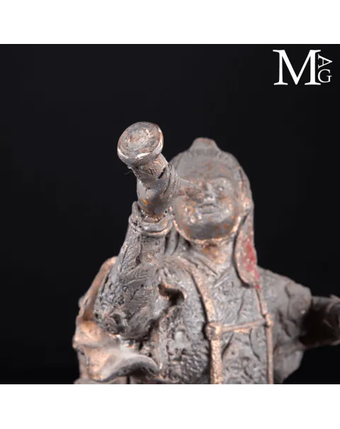 Scultura in Bronzo - Guerriero Cerimoniale Orientale.