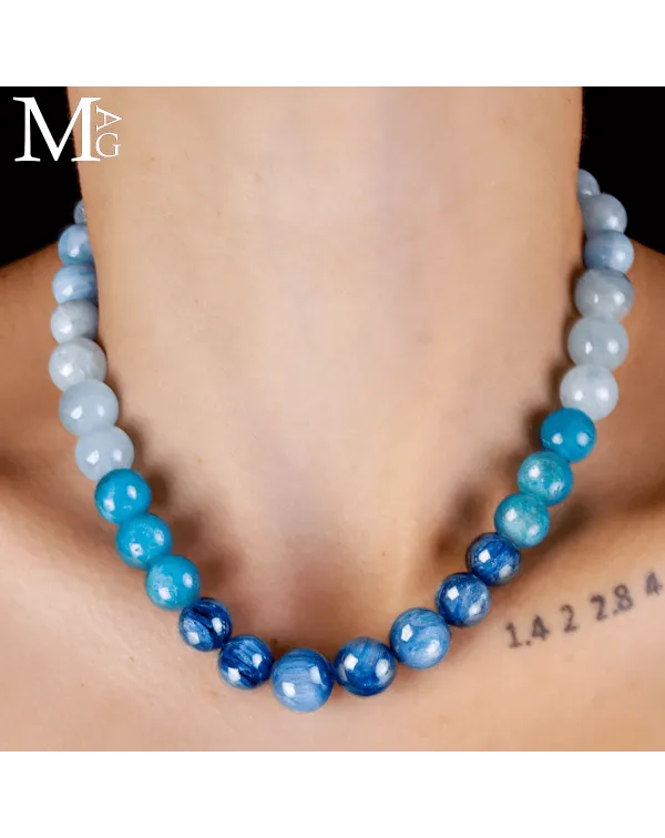 Collana in Kyanite, Neon Apatite e Acquamarina.