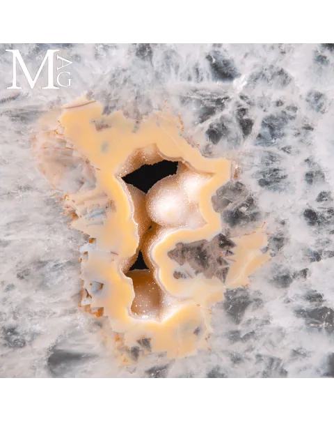 Fetta di Agata Naturale – Geode Luminoso