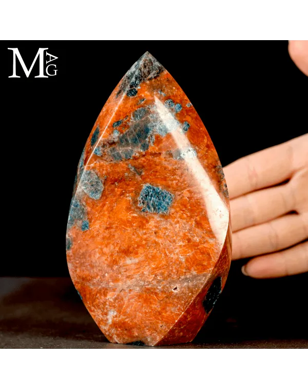 Fiamma in Calcite Arancione con Apatite Blu – Me...