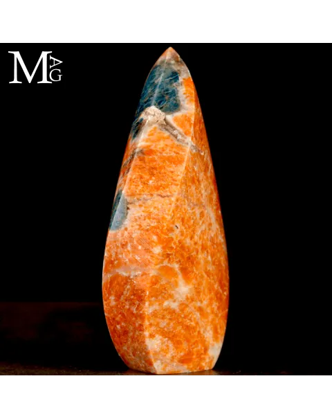 Fiamma in Calcite Arancione con Apatite Blu – Messico