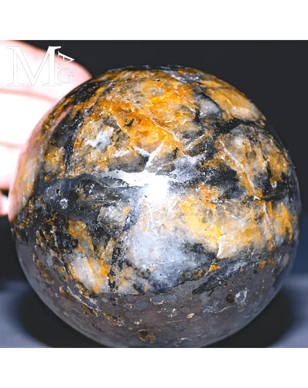 Sfera in Quarzo Ematoide con Pirite