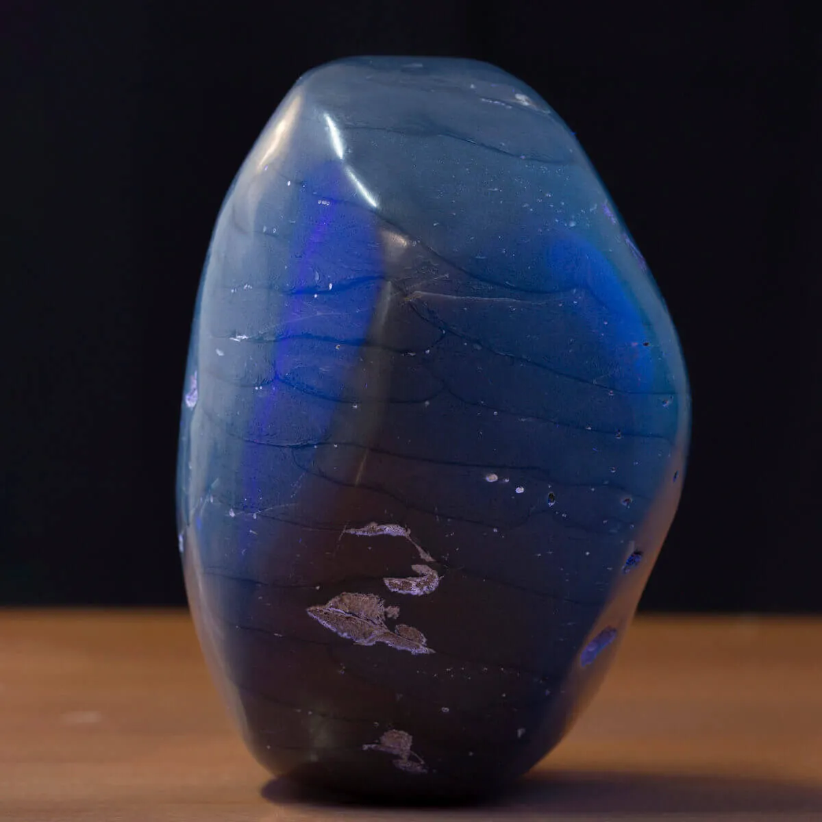 Eredità Geologica di Sumatra : Ambra Blu