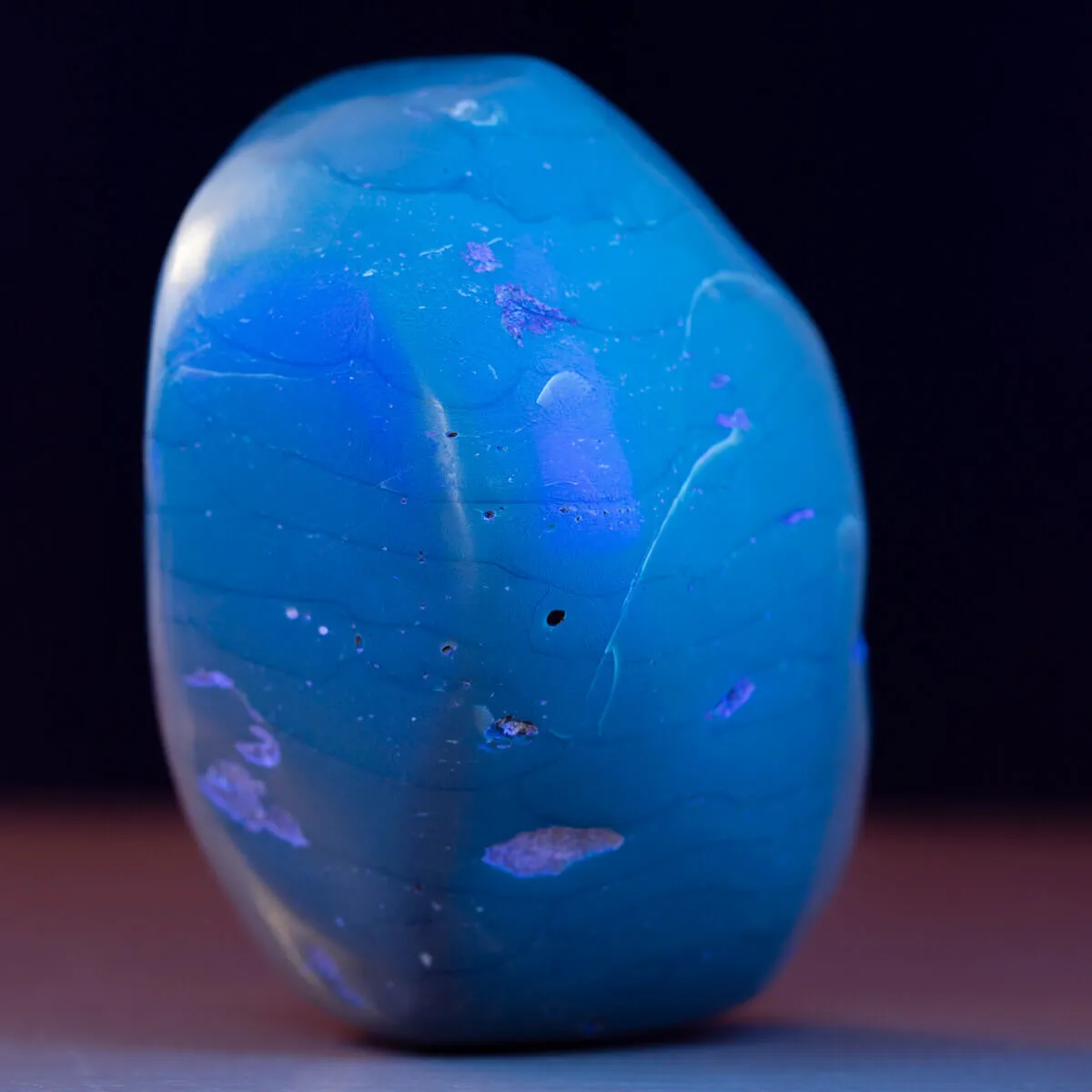 Eredità Geologica di Sumatra : Ambra Blu