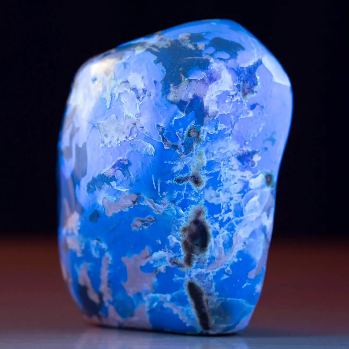 Campione di Ambra Blu di Sumatra - Luce e Chimica