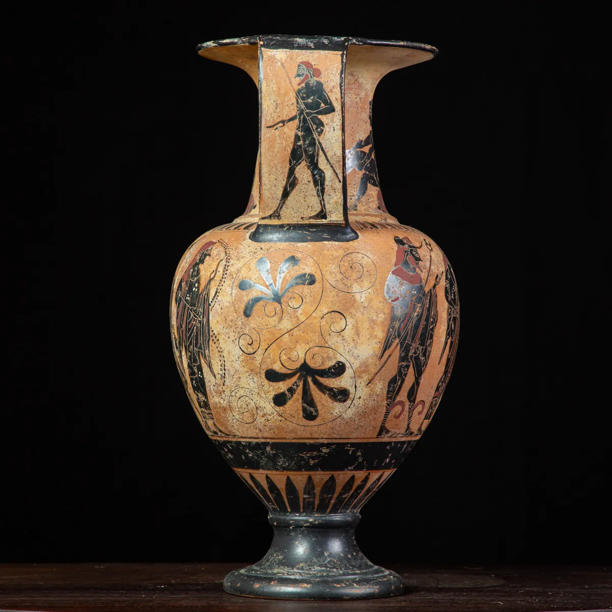 Anfora Attica a Figure Nere – Divinità e Virtù dell’Olimpo.