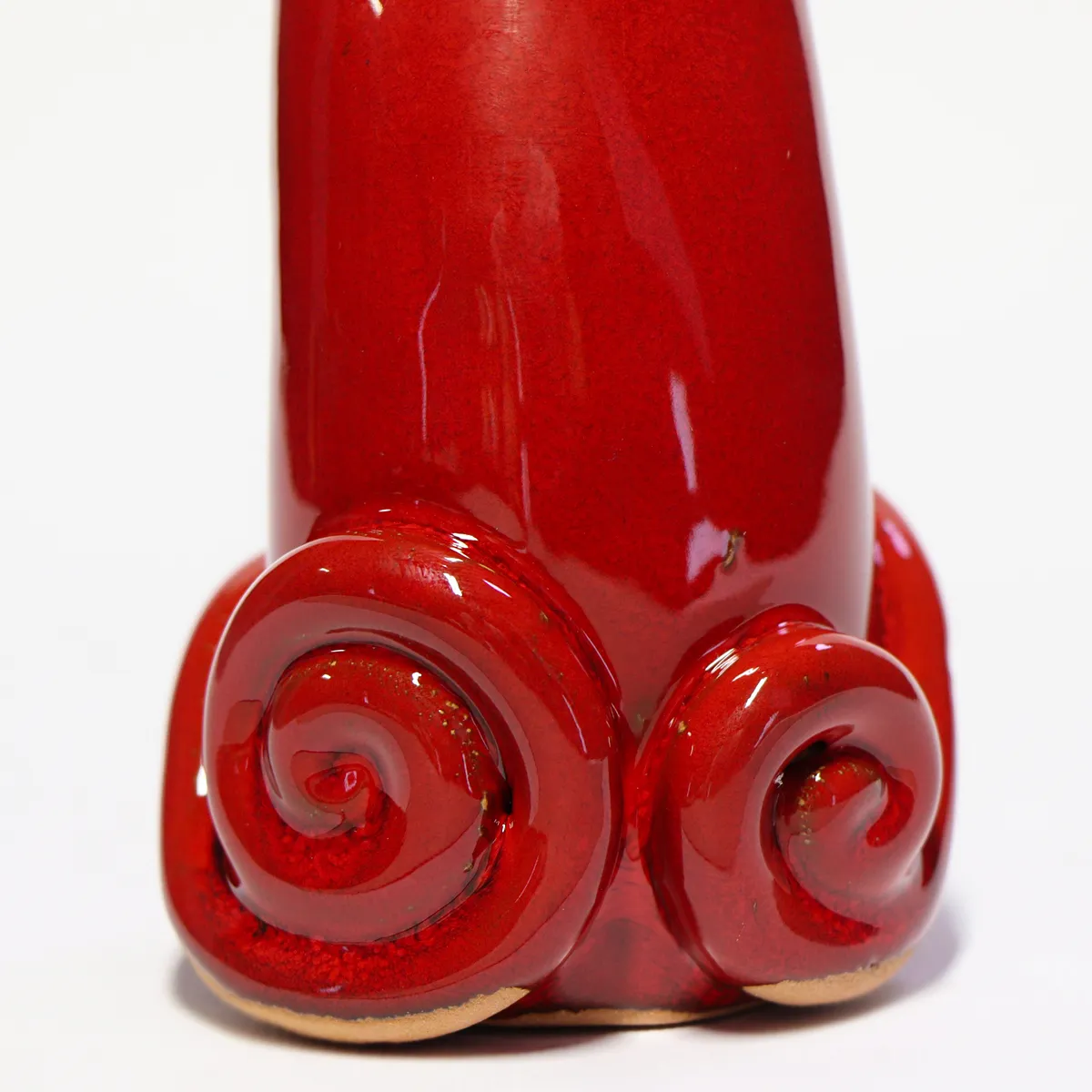 Scultura Corno in Ceramica