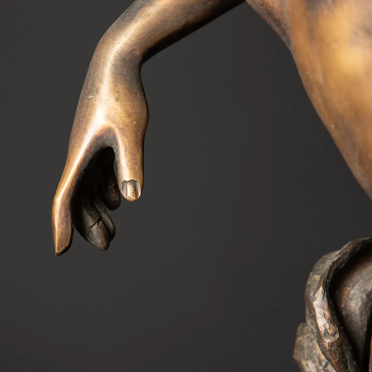 Scultura Bronzo Amore al Vento