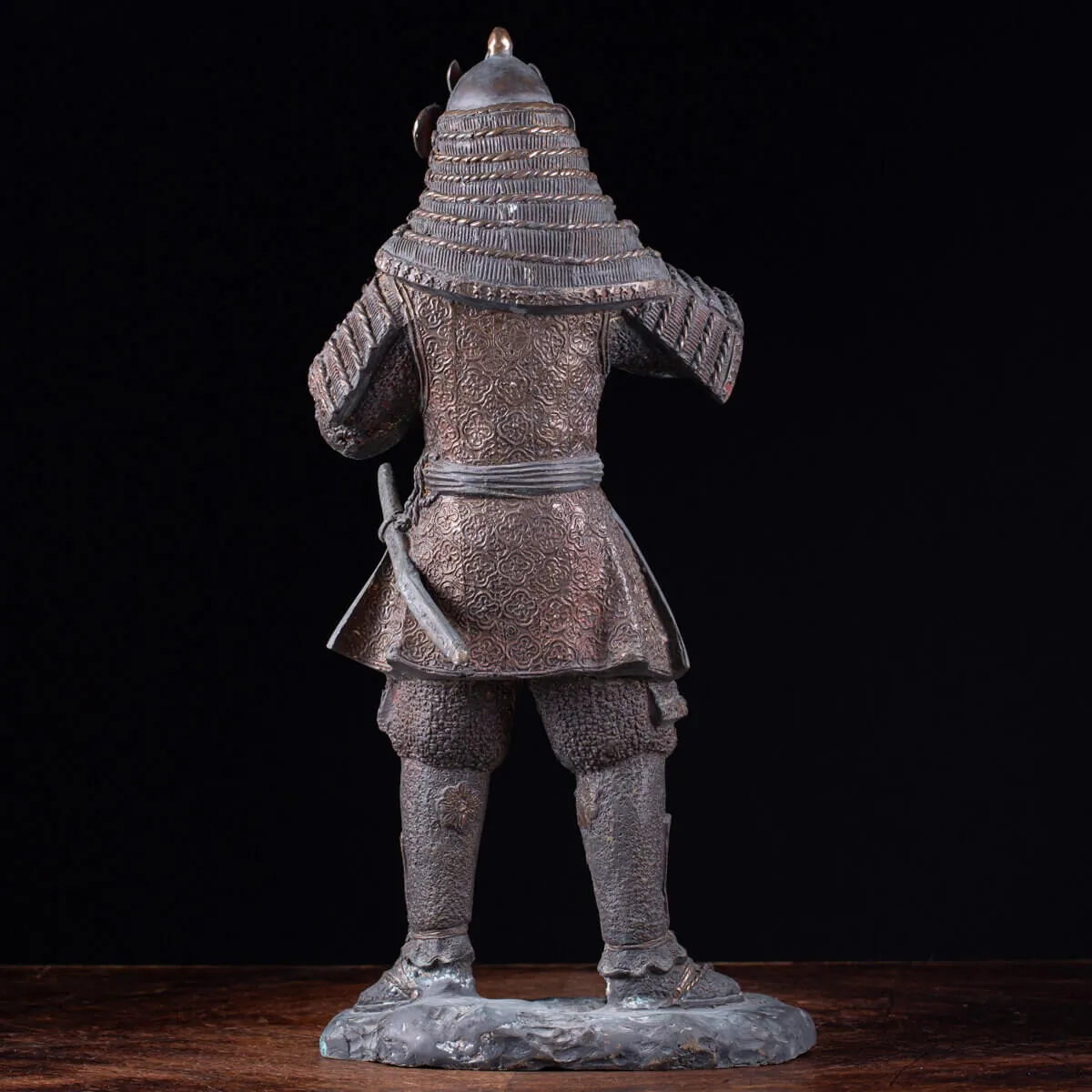 Guerriero Samurai: Statua in Bronzo Era Meiji.