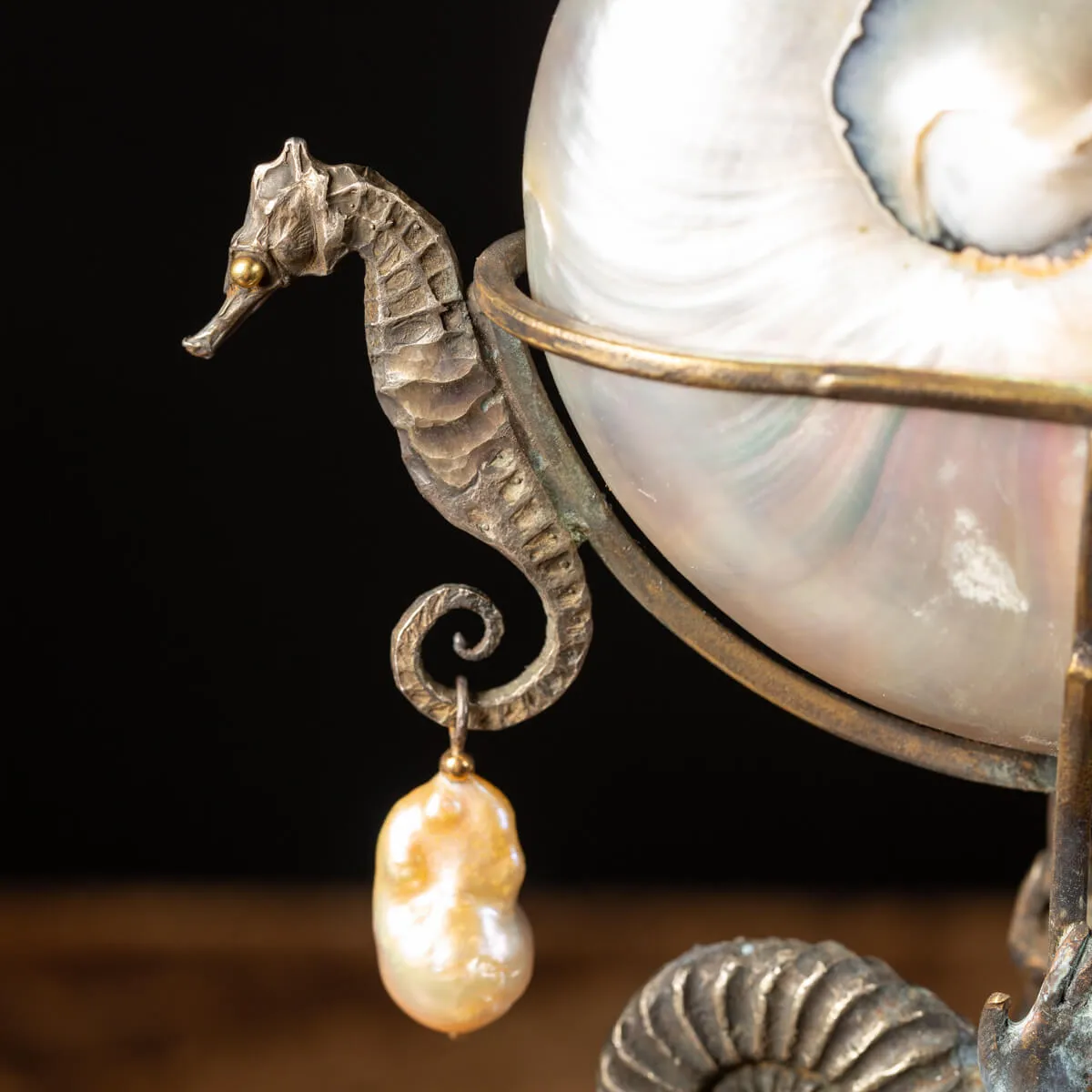 Scultura Bronzo Tritone con Nautilus