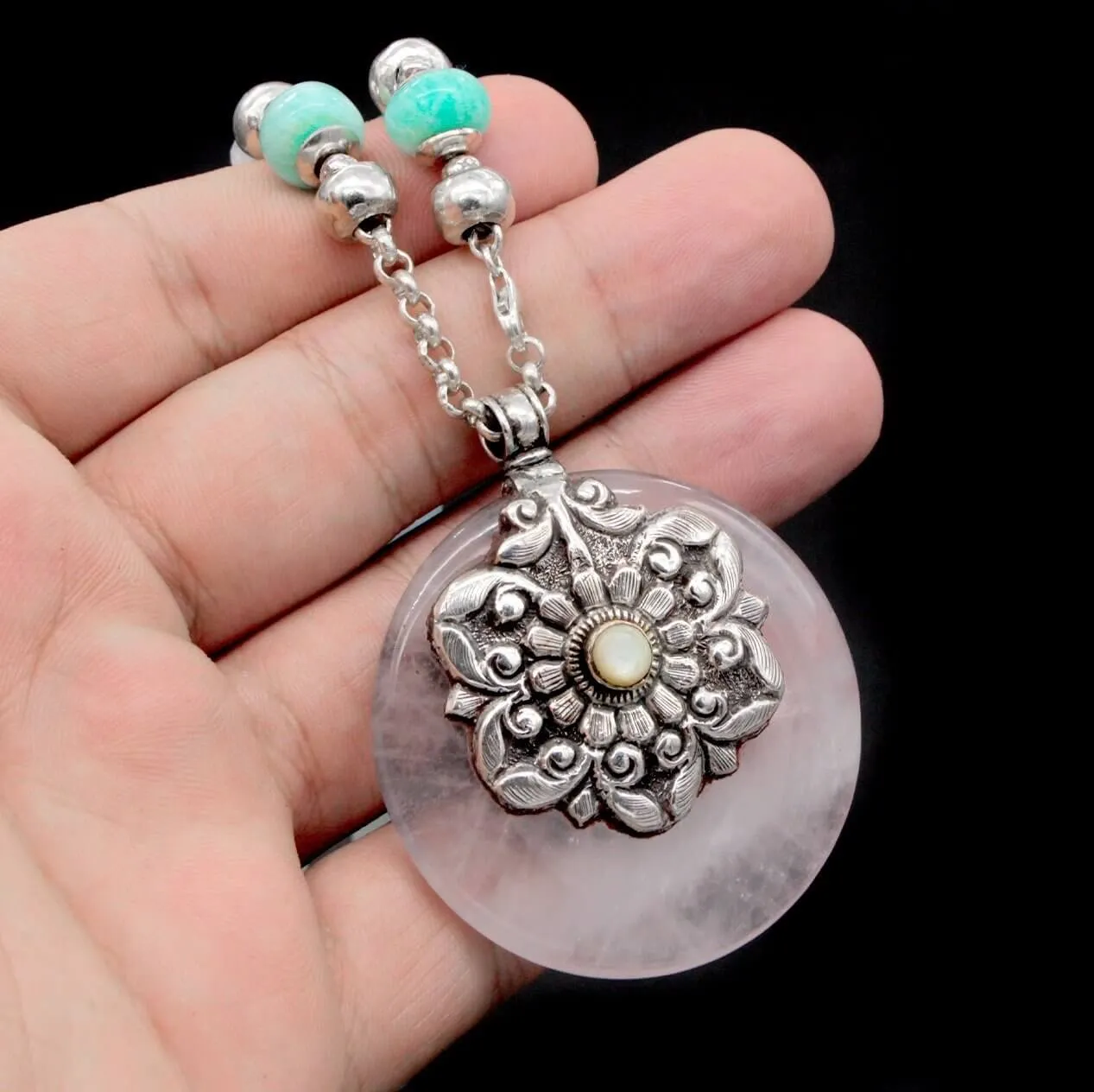 Raffinata Collana con Pietre Antiche di : Acquamarina e Larimar e Quarzo
