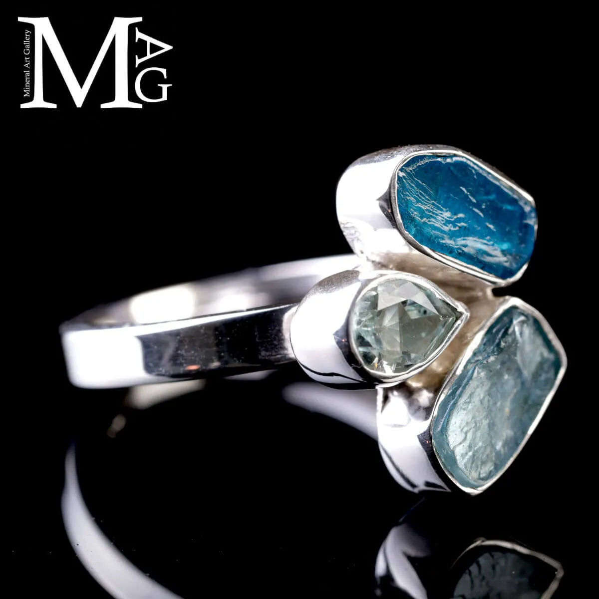 Anello in argento 925 con Acquamarine e Apatite