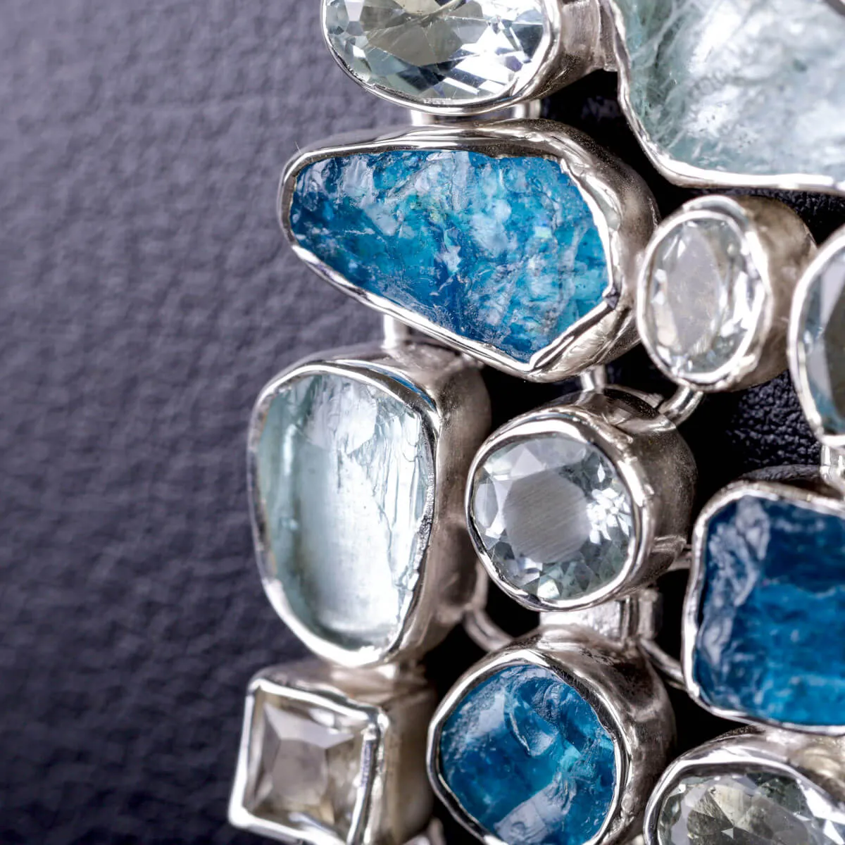 Collier in Argento con Acquamarina e Apatite Naturali.