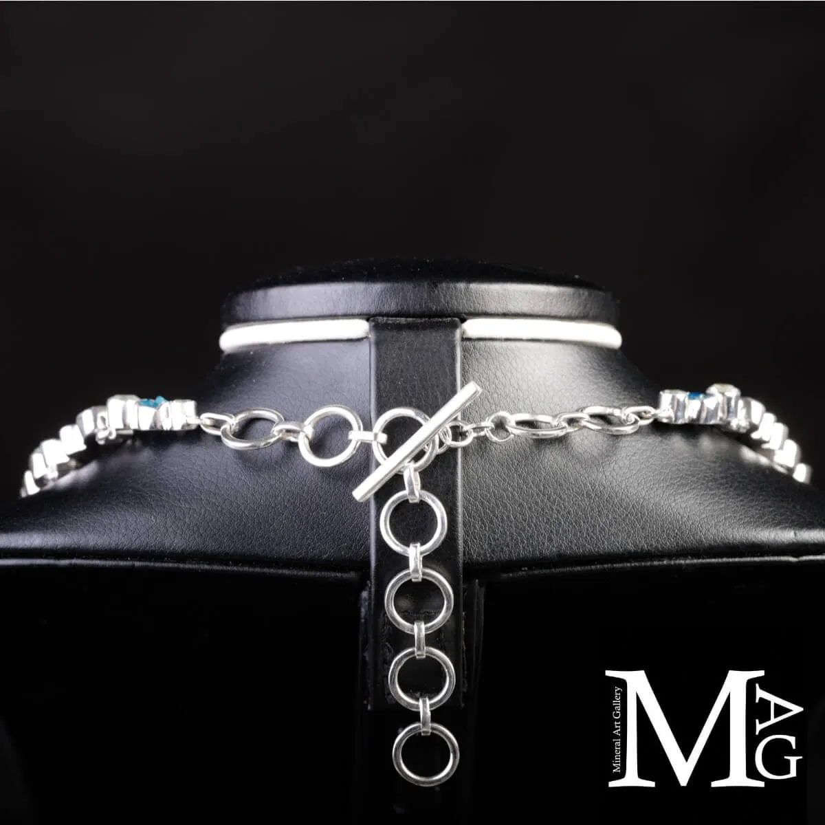 Collier in Argento con Acquamarina e Apatite Naturali.