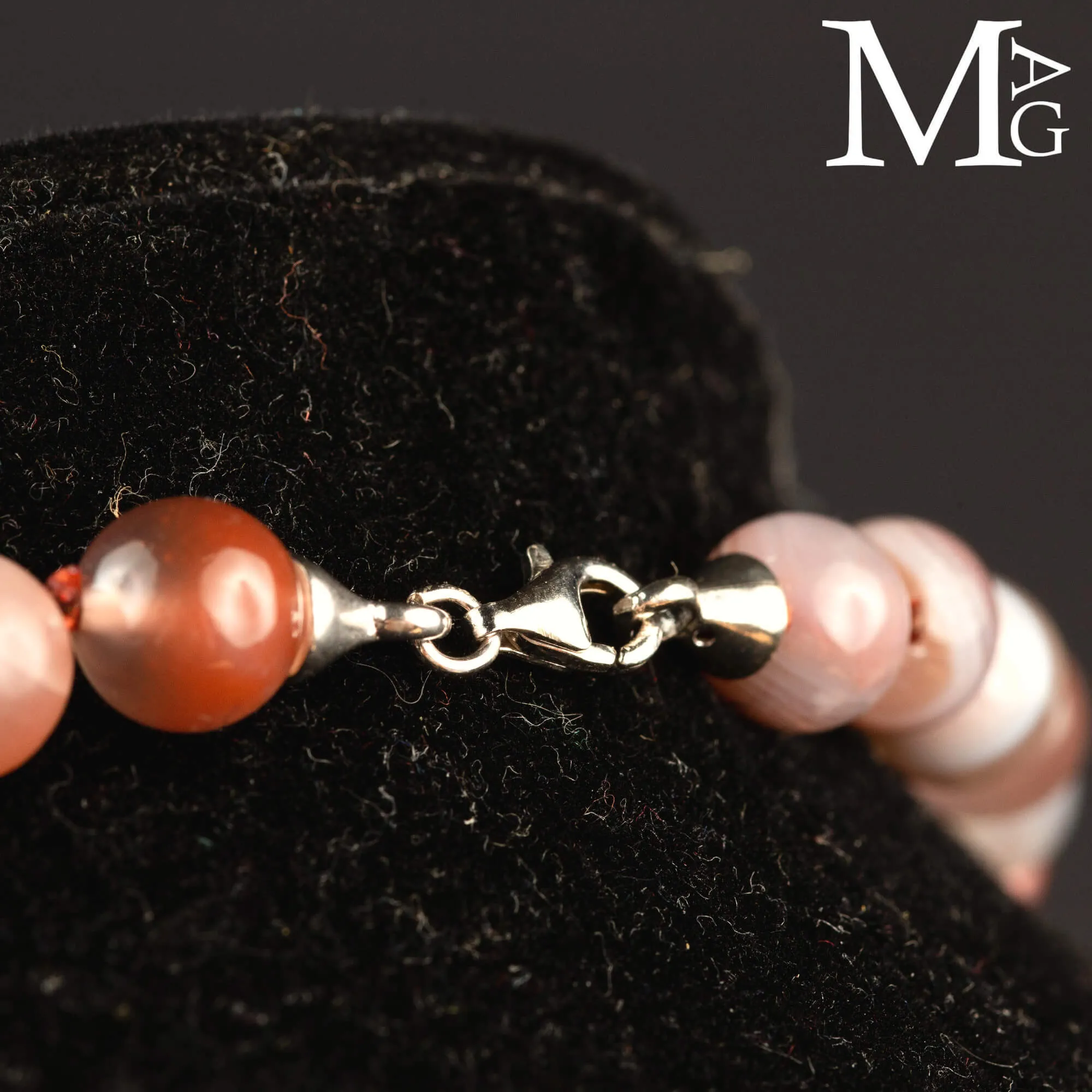 Collana in Agata del Botswana –  Antiche Vibrazioni.