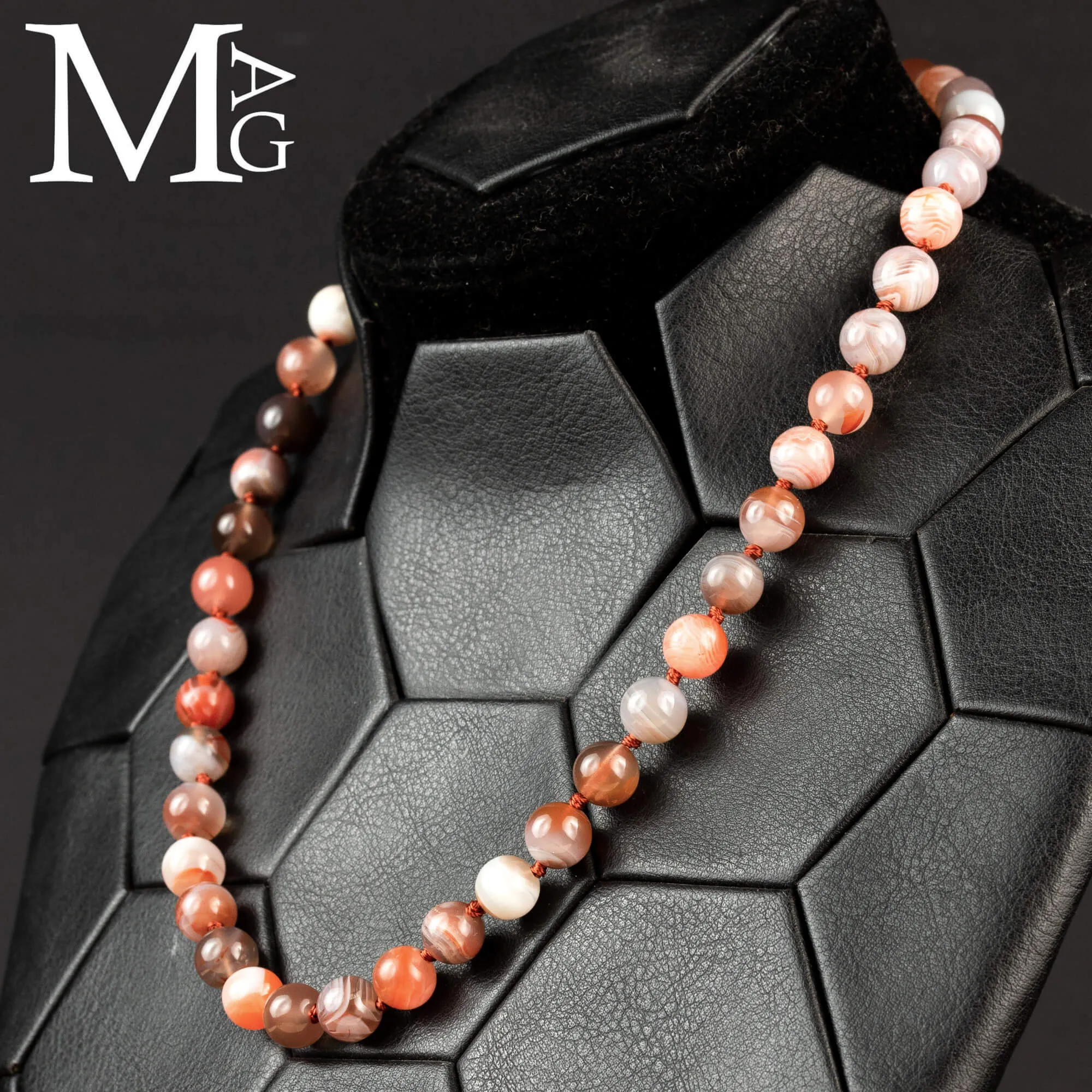 Collana in Agata del Botswana –  Antiche Vibrazioni.