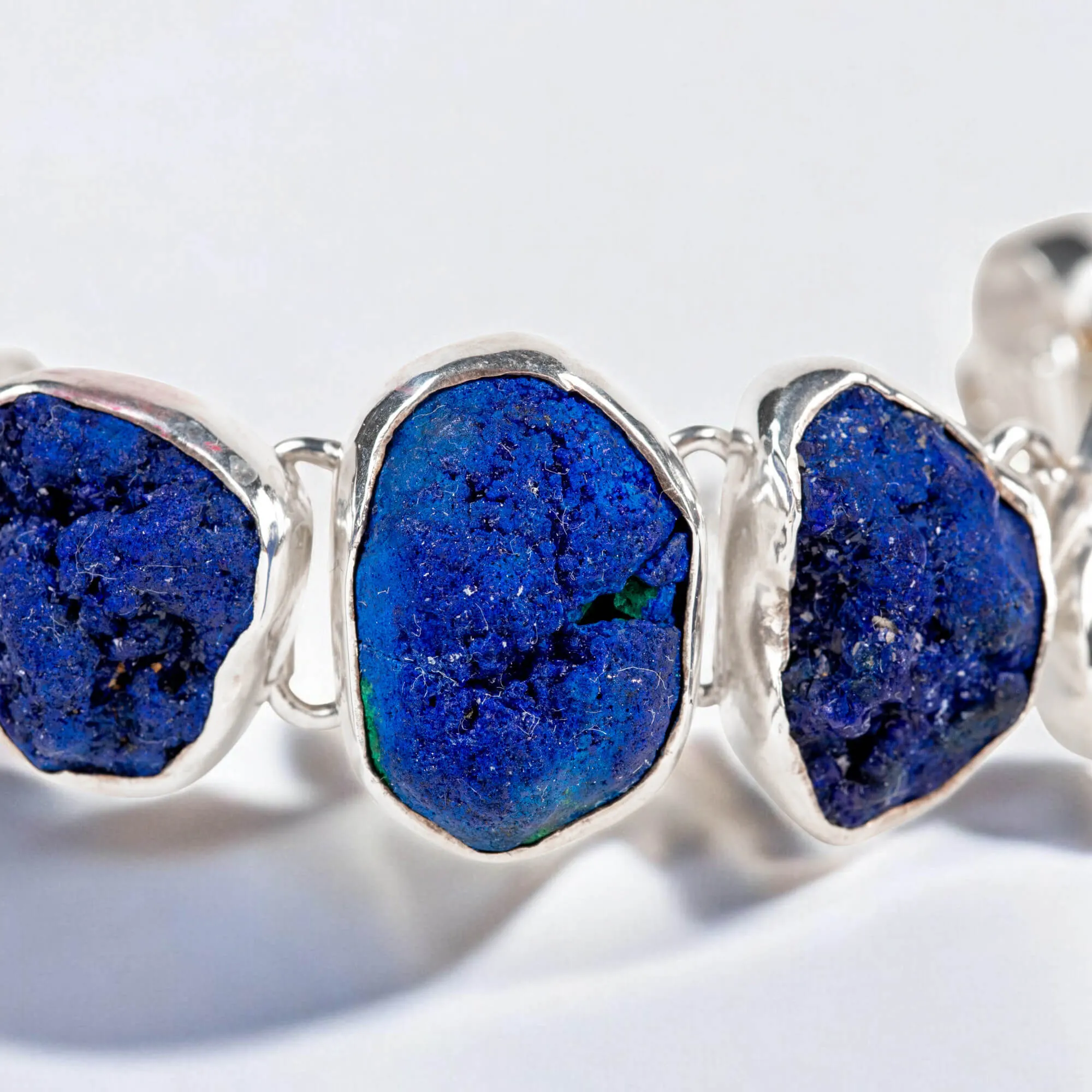 Esclusivo bracciale in Argento con Rara Azzurrite in Formazione Geode.
