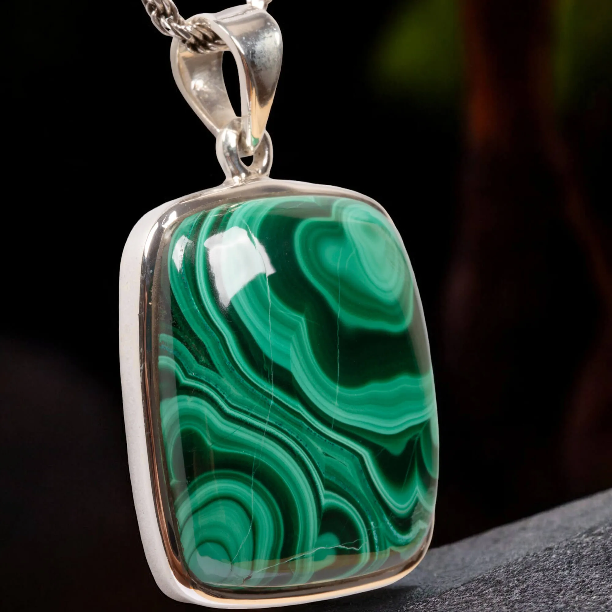 Ciondolo Quadrato in Argento con Malachite.
