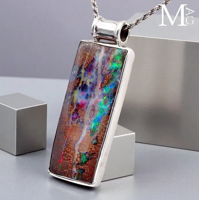 Ciondolo in Argento con Opale Boulder Australiano – Pezzo Unico