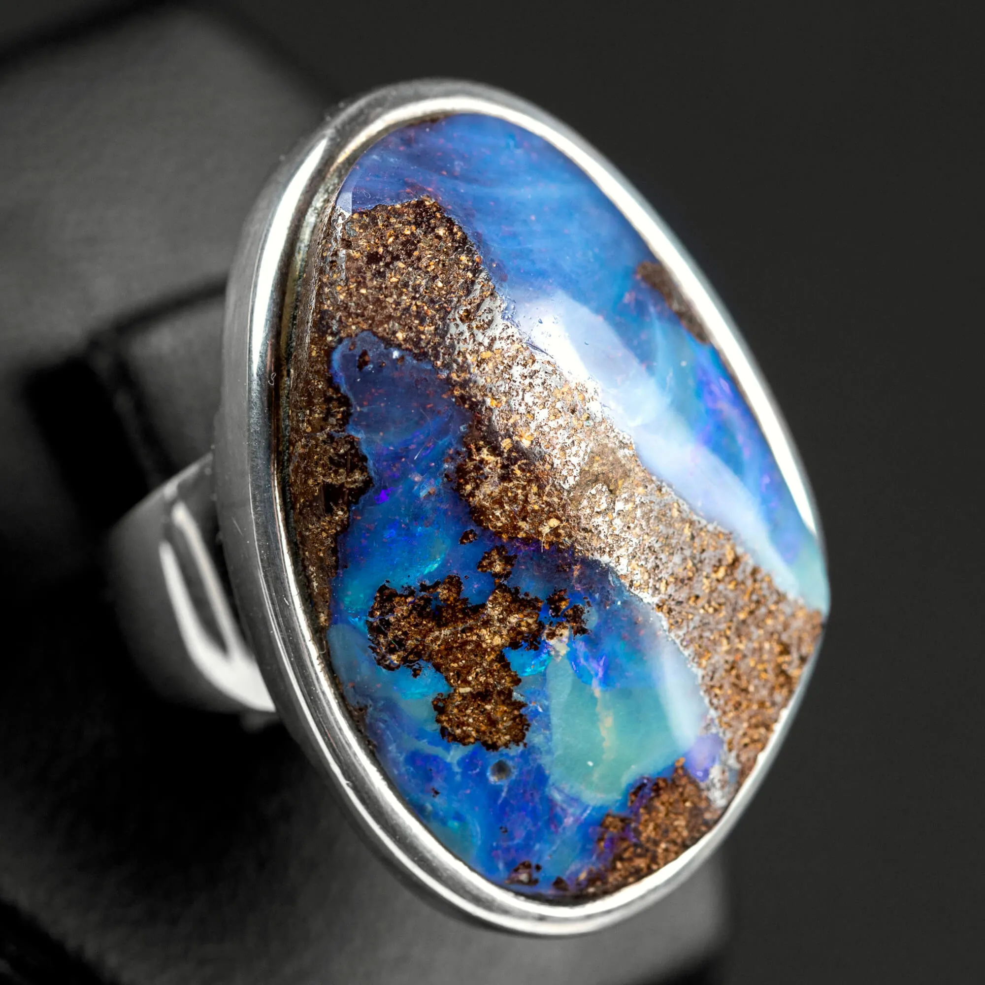 Anello in Argento con Opale Boulder - Australia