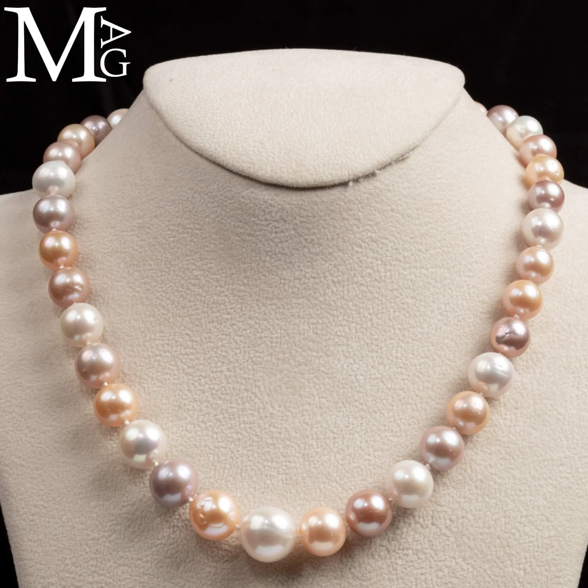 Collana Multicolore di Perle di Acqua Dolce.