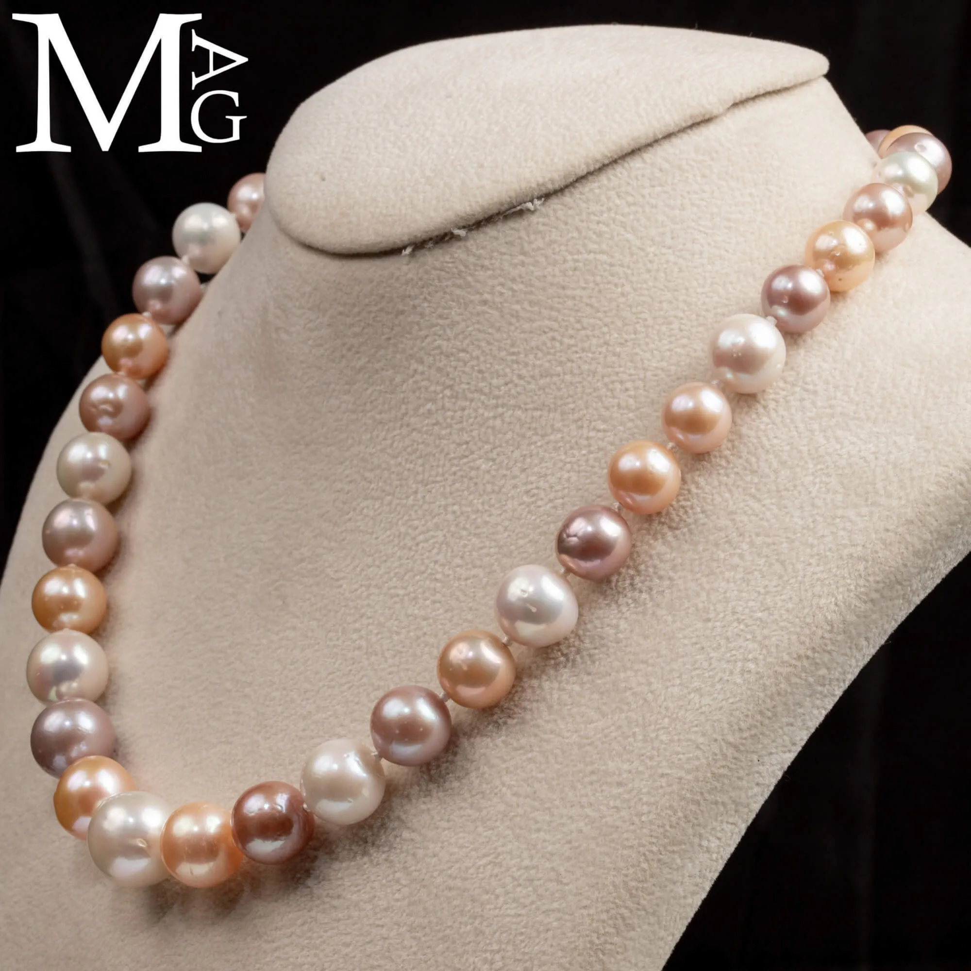Collana Multicolore di Perle di Acqua Dolce.