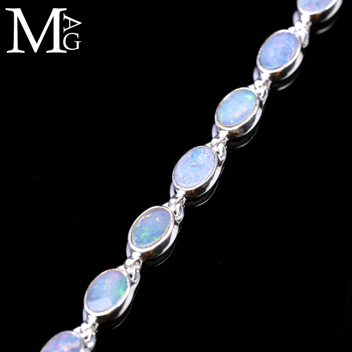 Bracciale in Argento con 11 Opali Welo.