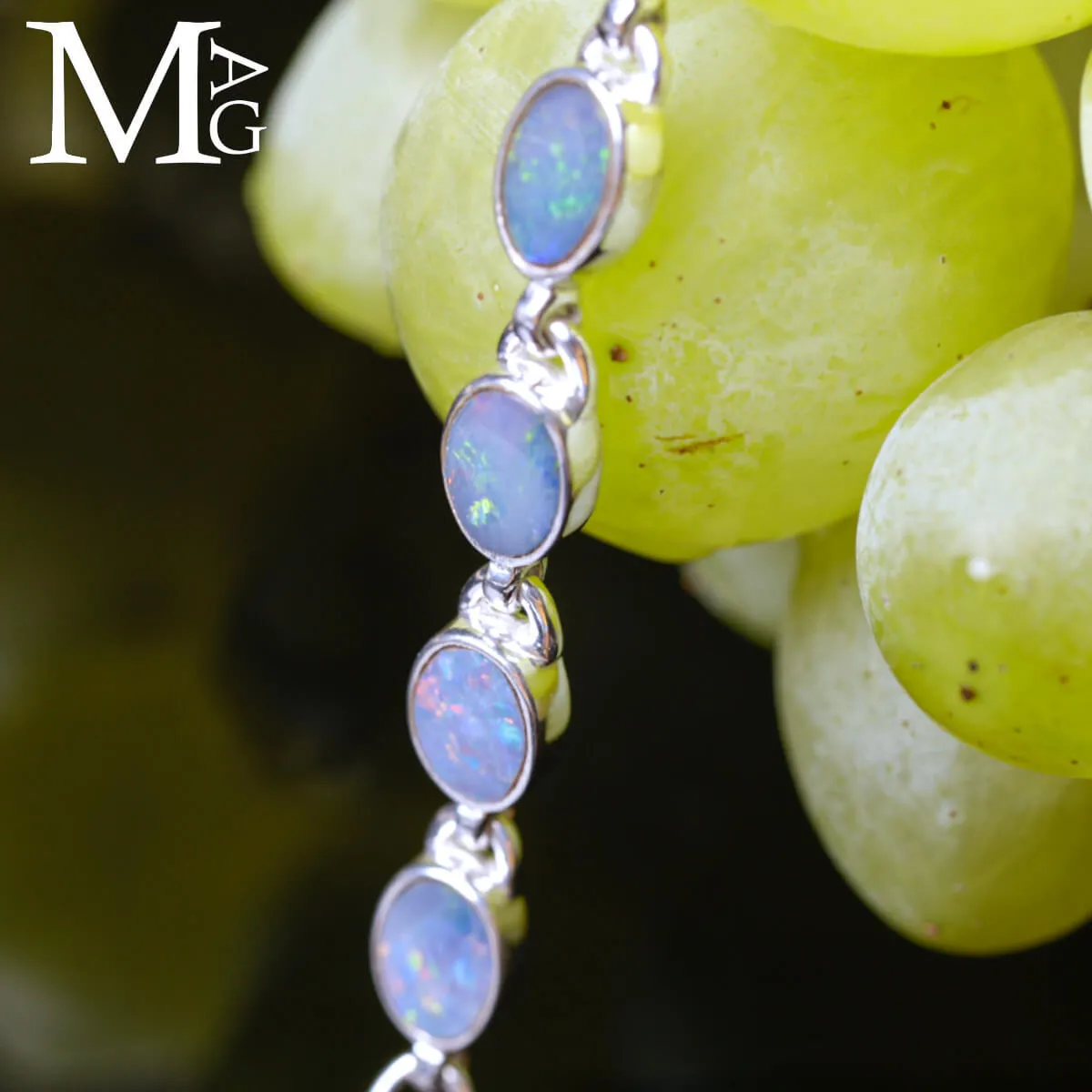 Bracciale in Argento con 11 Opali Welo.