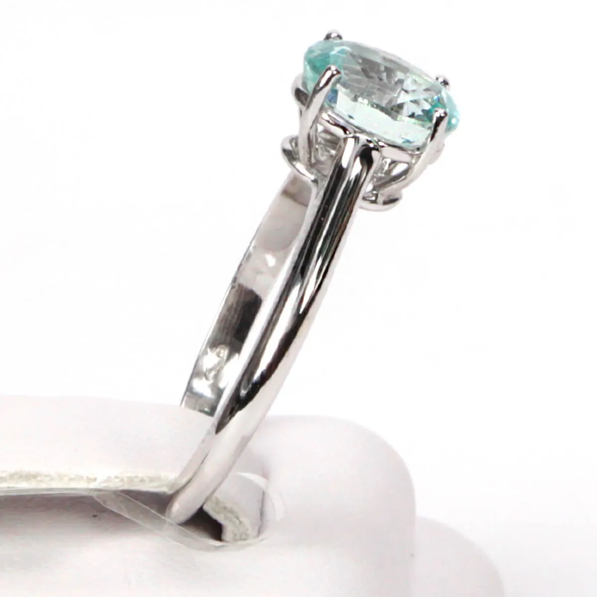 Anello Oro Bianco Acquamarina