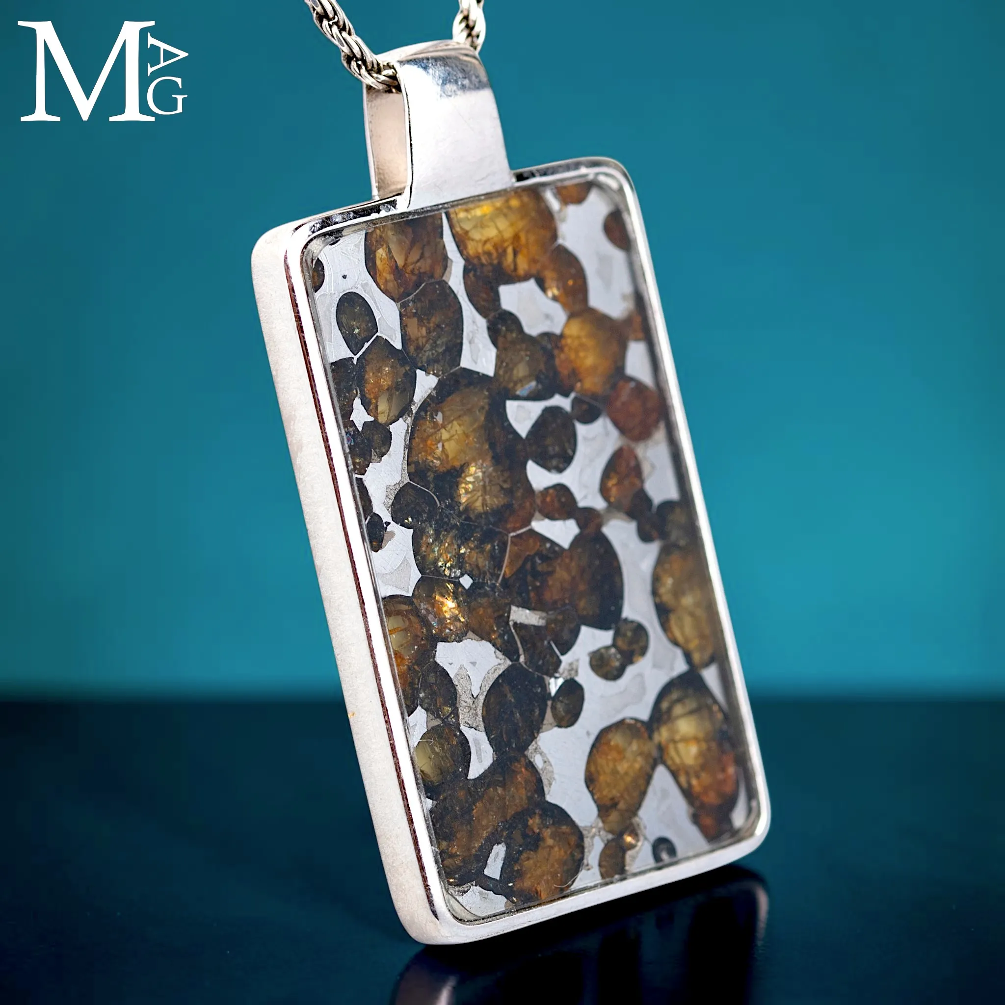 Pendente in Argento con Meteorite Pallassite