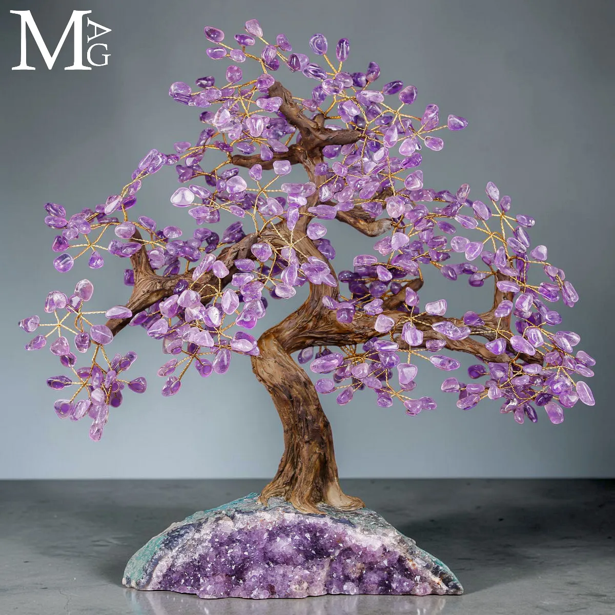 Albero Bonsai in Ametista su Drusa Naturale – Scultura Decorativa Artigianale.