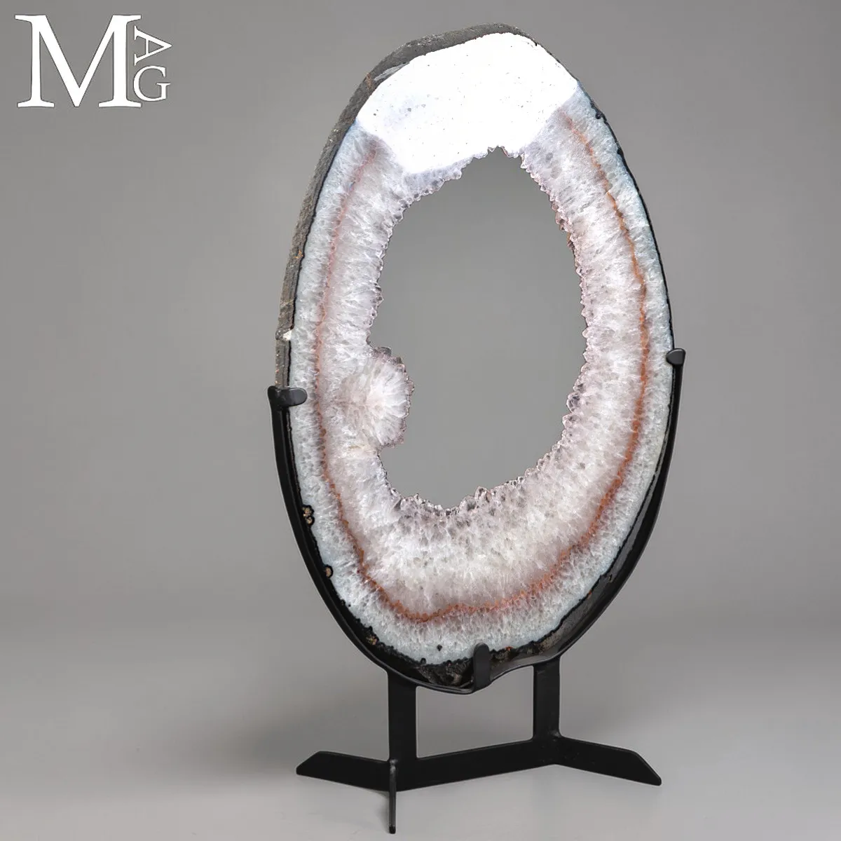 Sezione di Geode con Cristalli di Quarzo e Ametista – Brasile