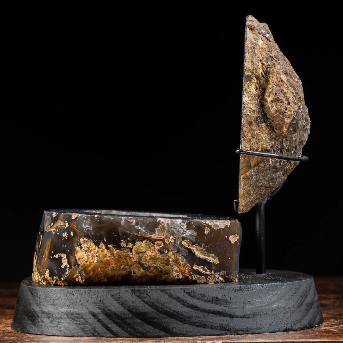 Geode Agata Sezionata su base