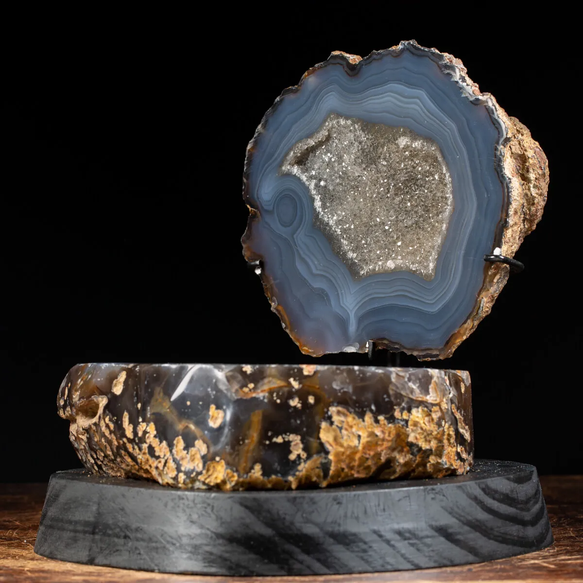 Geode Agata Sezionata su base