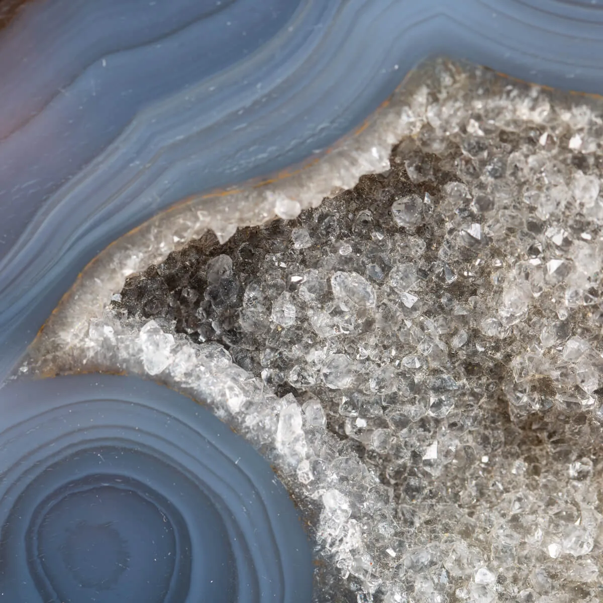 Geode Agata Sezionata su base