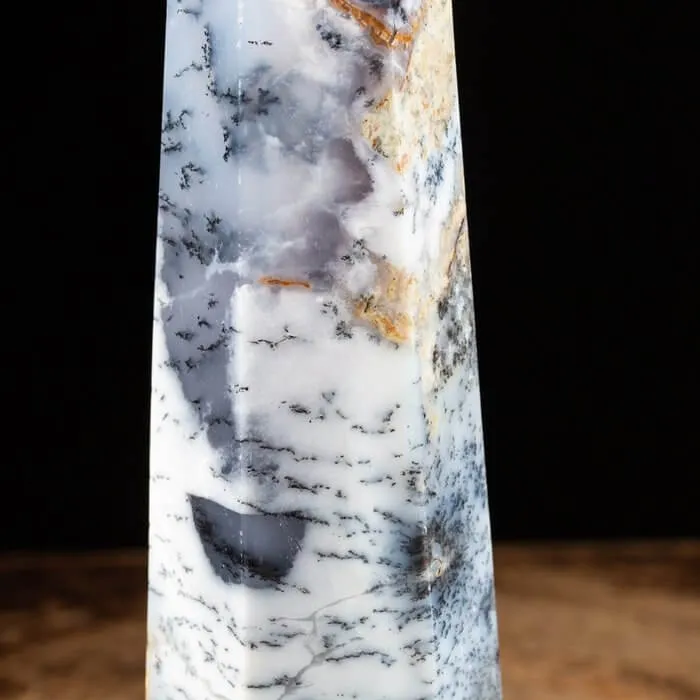 Obelisco in Agata Dendritica