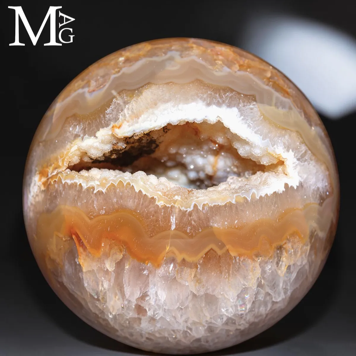 Sfera in Agata e Quarzo Ferruginoso – Geode Naturale.